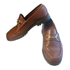 Gucci Women's Brown Horsebit Loafers size 7 M